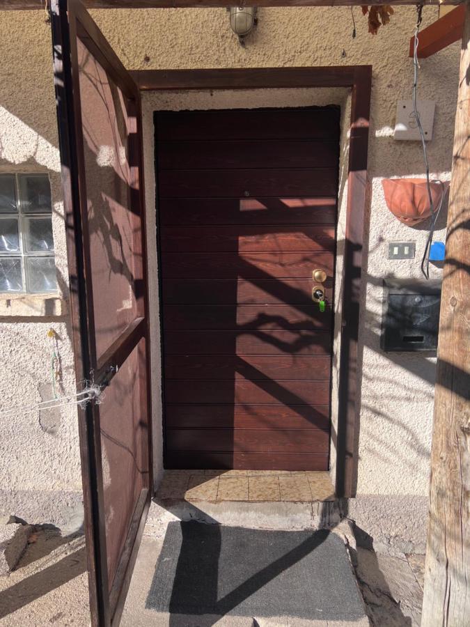 Il Rustico Due A Bugnara Nella Valle Del Sagittario Sulmona Bagian luar foto